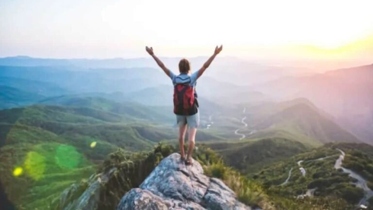 Hoptraveler.com