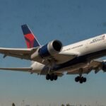 Delta Flight DL275 Diverted LAX